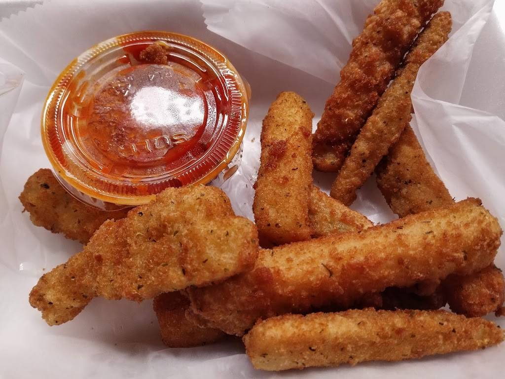 Costas Pizza & Grill | restaurant | 2516, 11716 Bustleton Ave, Philadelphia, PA 19116, USA | 2159697737 OR +1 215-969-7737