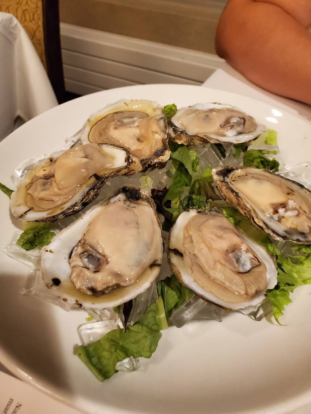 Reflect Bistro | restaurant | 255 Munson Ave, Traverse City, MI 49686, United States | 2317789000 OR +1 231-778-9000