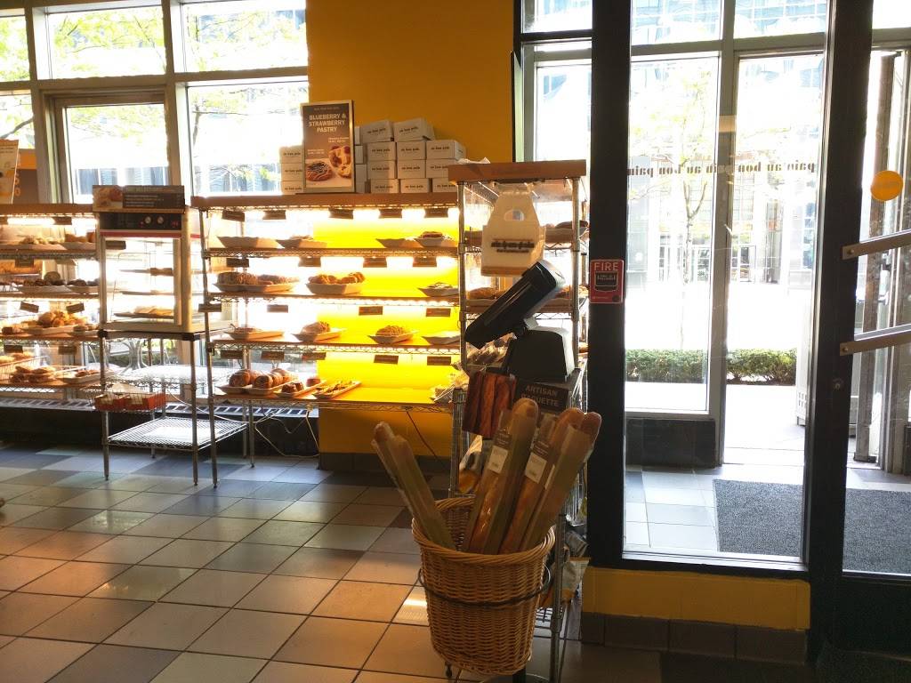 Au Bon Pain | restaurant | 101 Hudson St #1, Jersey City, NJ 07302, USA | 2012001867 OR +1 201-200-1867