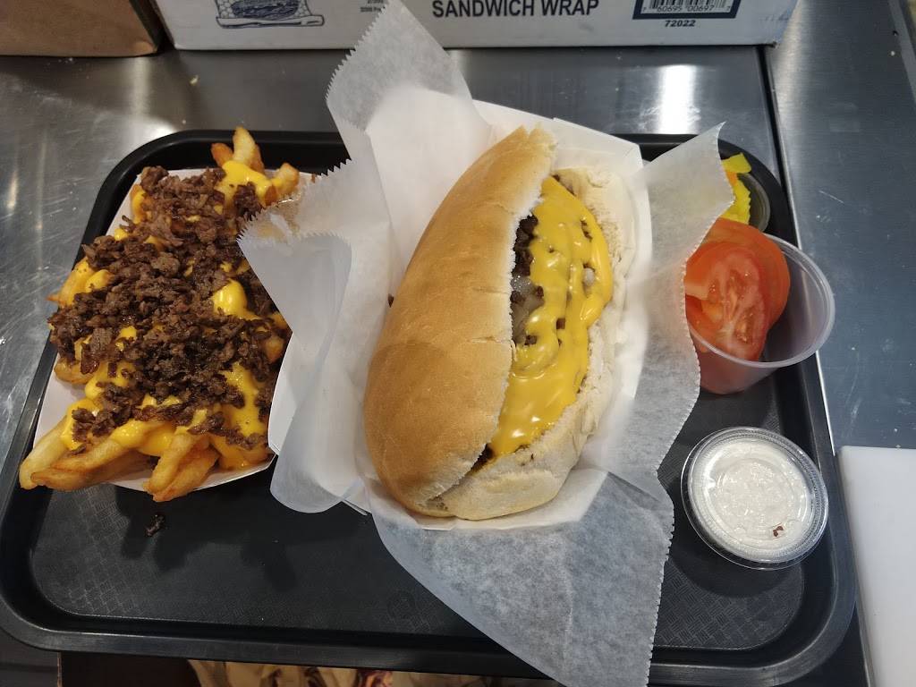 Ziggys Cheesesteaks | restaurant | 2713 University Dr, Auburn Hills, MI 48326, USA | 2484819101 OR +1 248-481-9101