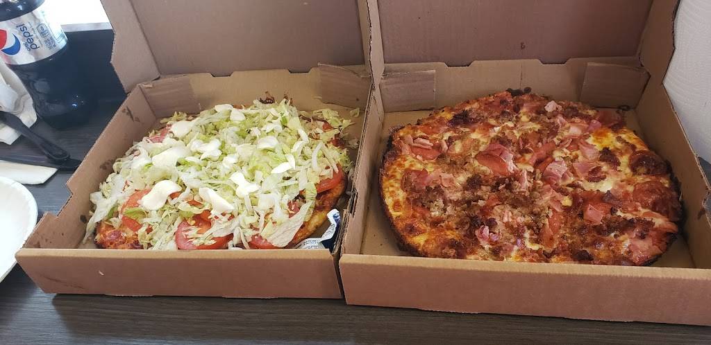 Tivoli Pizzeria | restaurant | 68287 Main St, Richmond, MI 48062, USA | 5867272242 OR +1 586-727-2242