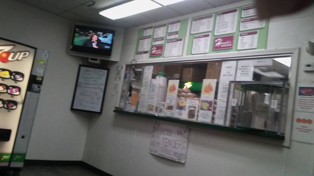 Harolds Chicken Shack | restaurant | 1994 Grant St, Gary, IN 46404, USA | 2199497599 OR +1 219-949-7599