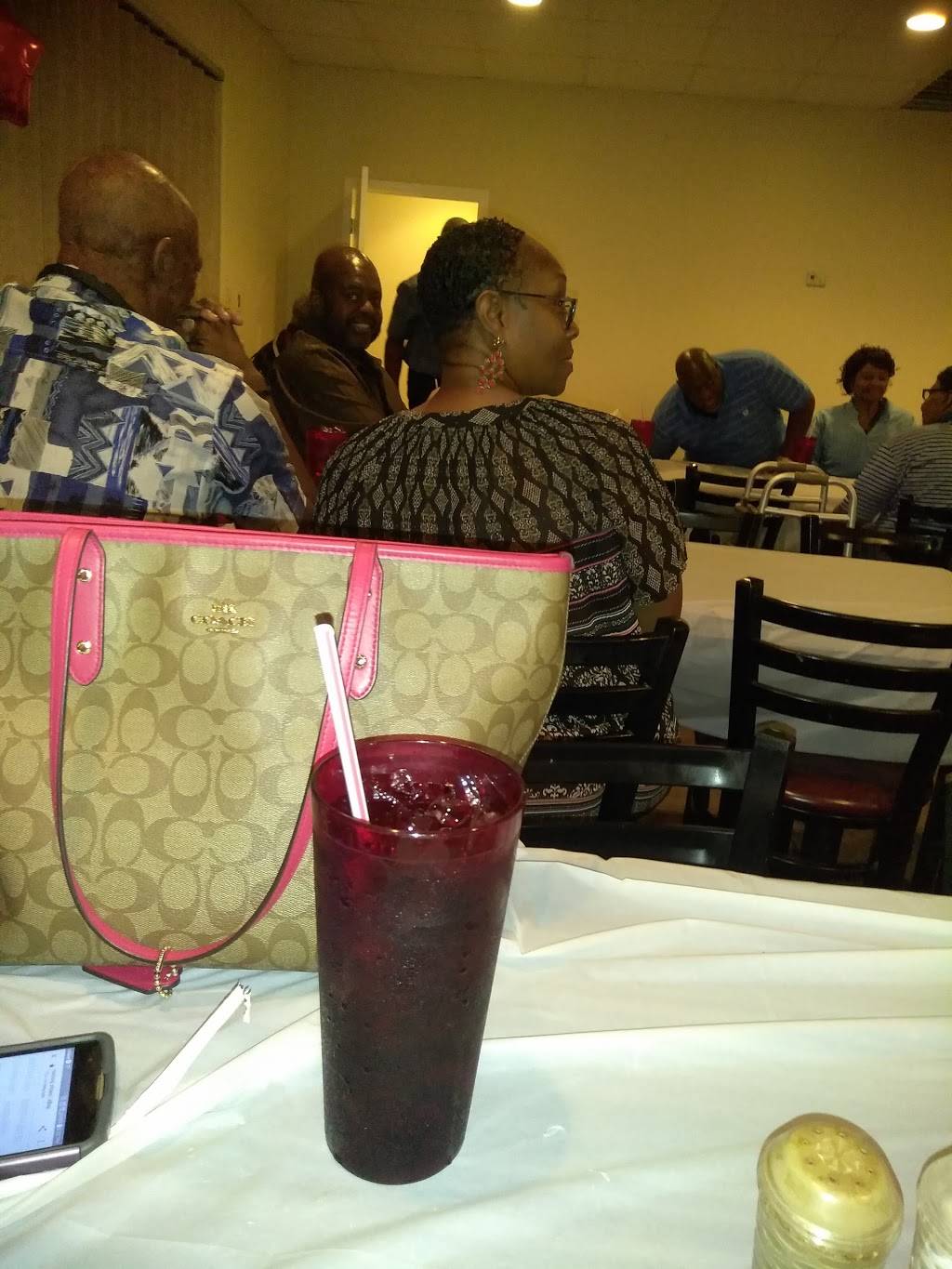 Brandos Restaurant | restaurant | 1001 Vincent St, Hazlehurst, MS 39083, USA | 6018949007 OR +1 601-894-9007