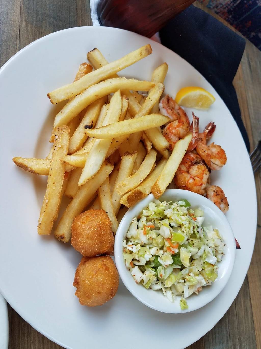 Rockfish Seafood Grill | restaurant | 5500 FM 1960, Houston, TX 77069, USA | 2815872900 OR +1 281-587-2900