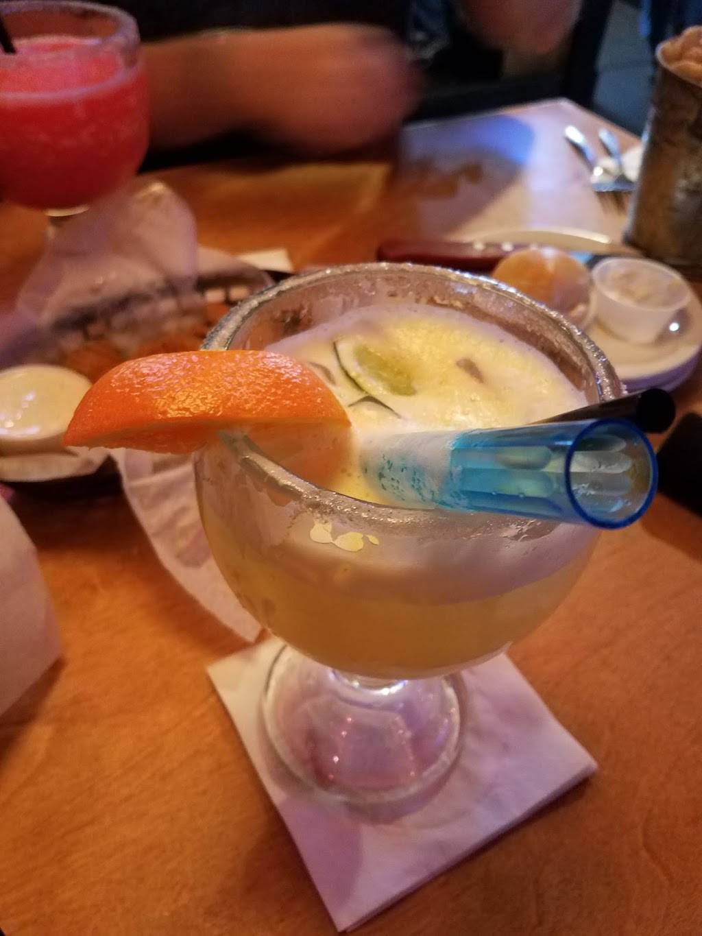 Texas Roadhouse | restaurant | 1808 N Roan St, Johnson City, TN 37601, USA | 4232834117 OR +1 423-283-4117