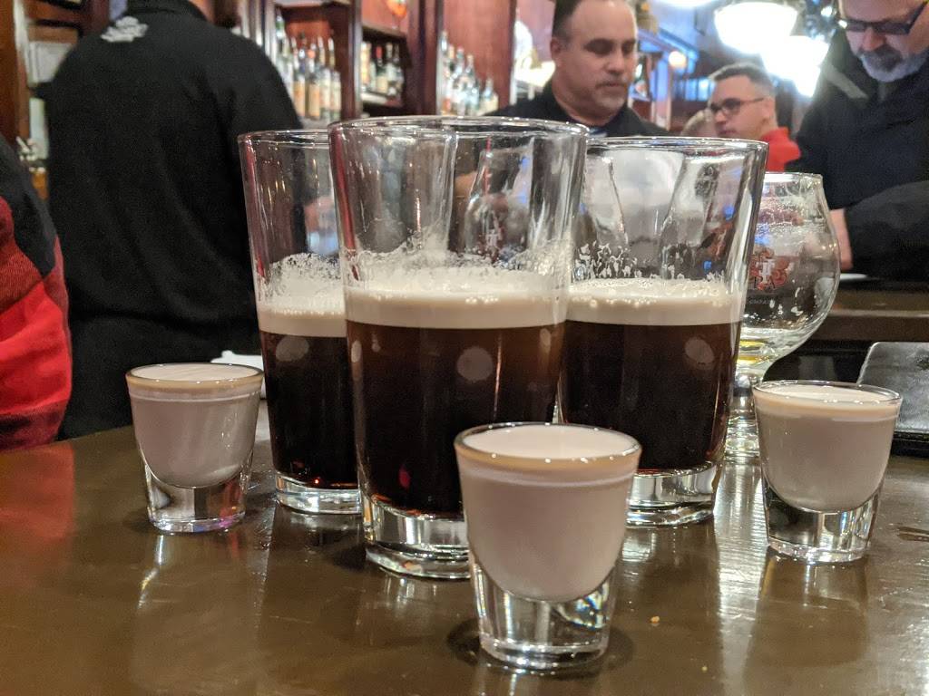 Vaughans Public House | restaurant | 59 Pratt St, Hartford, CT 06103, USA | 8608821560 OR +1 860-882-1560