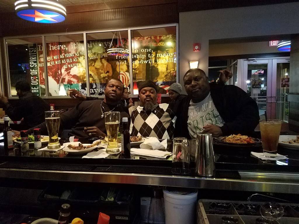 TGI Fridays | restaurant | 12811 S Tryon St, Charlotte, NC 28273, USA | 7045879242 OR +1 704-587-9242