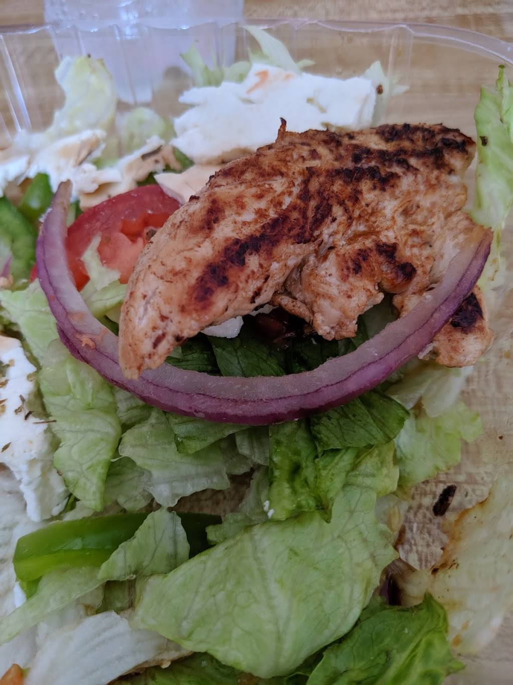 Famous Village Pizza | restaurant | 116 Main St, Pembroke, NH 03275, USA | 6034858940 OR +1 603-485-8940