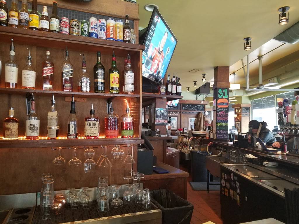 Bar Louie - Evanston | night club | 1520 Sherman Ave, Evanston, IL 60201, USA | 8477338300 OR +1 847-733-8300