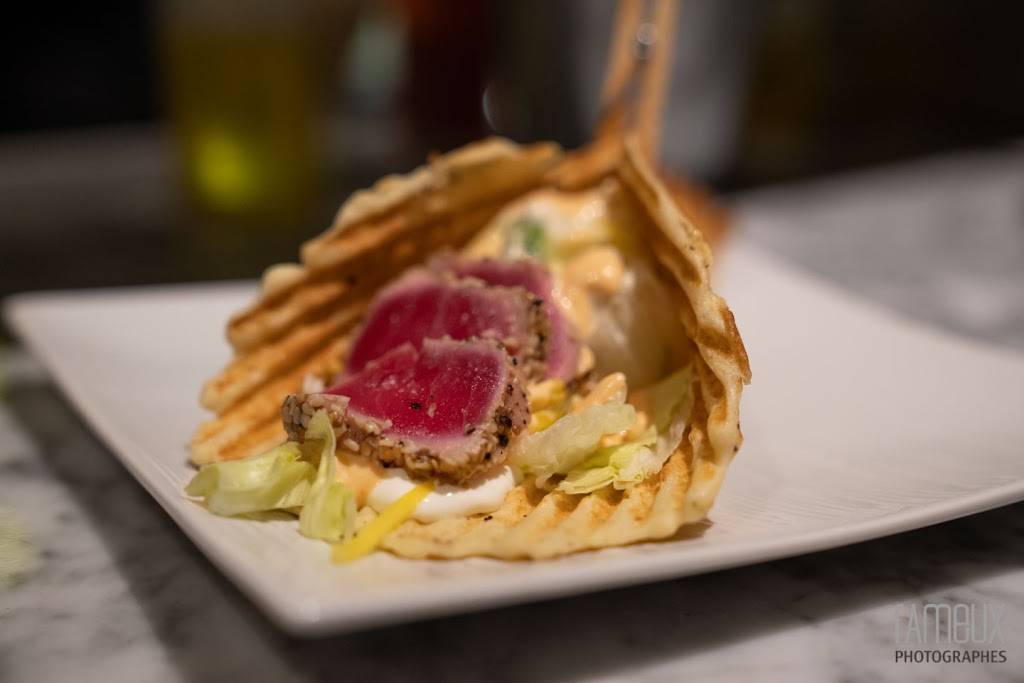 Le Social Bar | restaurant | 150 Rue Saint-Jacques, Granby, QC J2G 8V6, Canada | 4509913336 OR +1 450-991-3336