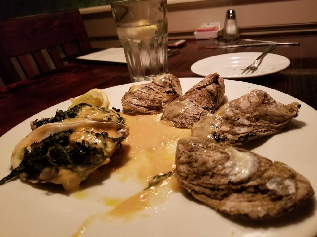 Off Shore Restaurant & Pub Bar | restaurant | 225 Ocean Ave, Point Pleasant Beach, NJ 08742, USA | 7328922848 OR +1 732-892-2848