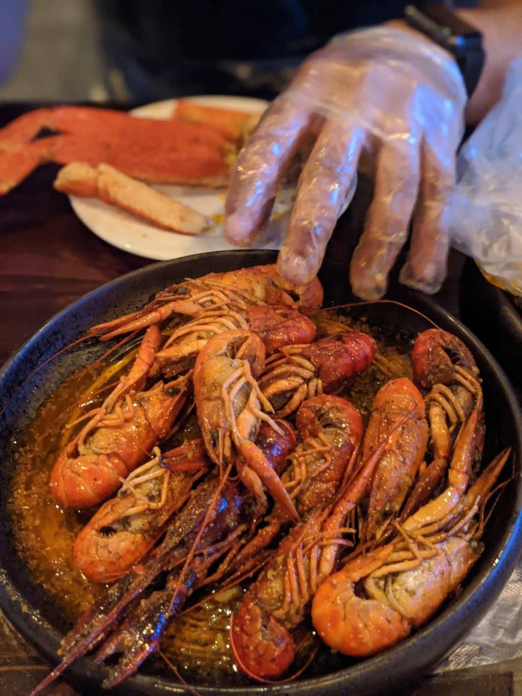 Brooklyn Bay | restaurant | 7026 3rd Ave, Brooklyn, NY 11209, USA | 7183335833 OR +1 718-333-5833