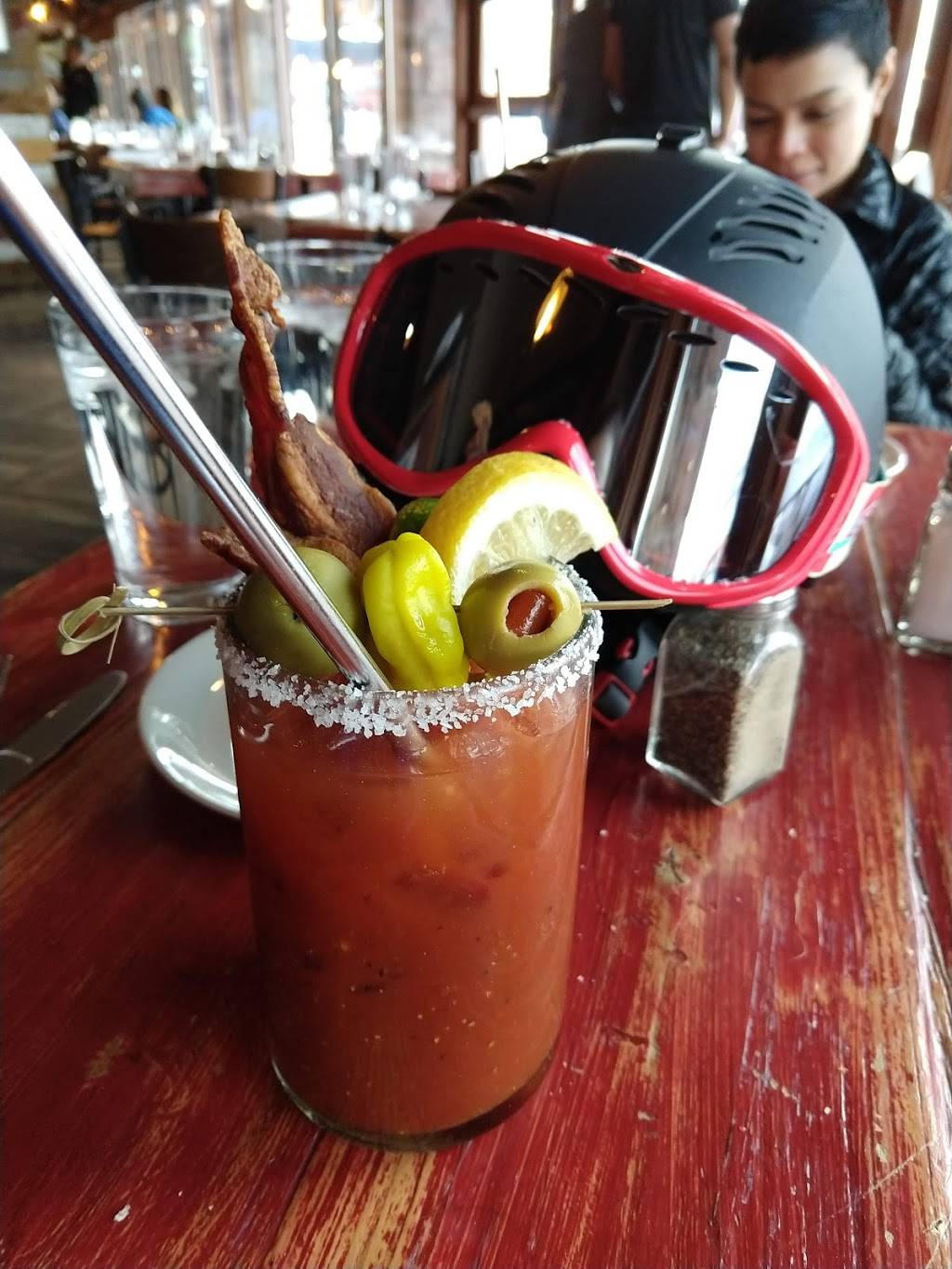 Red Tail Grill | restaurant | 3855 Grand Summit Dr, Park City, UT 84098, USA | 4356158068 OR +1 435-615-8068