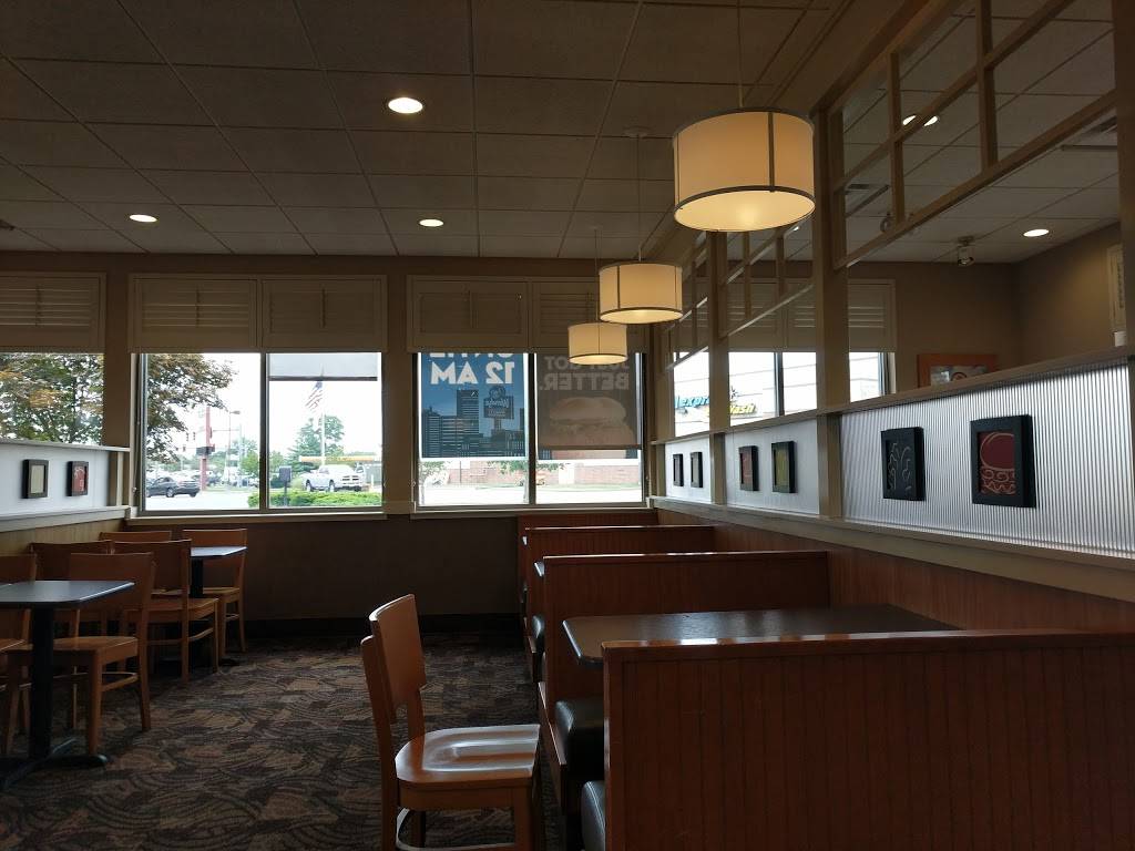 Wendys | restaurant | 1146 Marian Dr, Batavia, OH 45103, USA | 5139471111 OR +1 513-947-1111