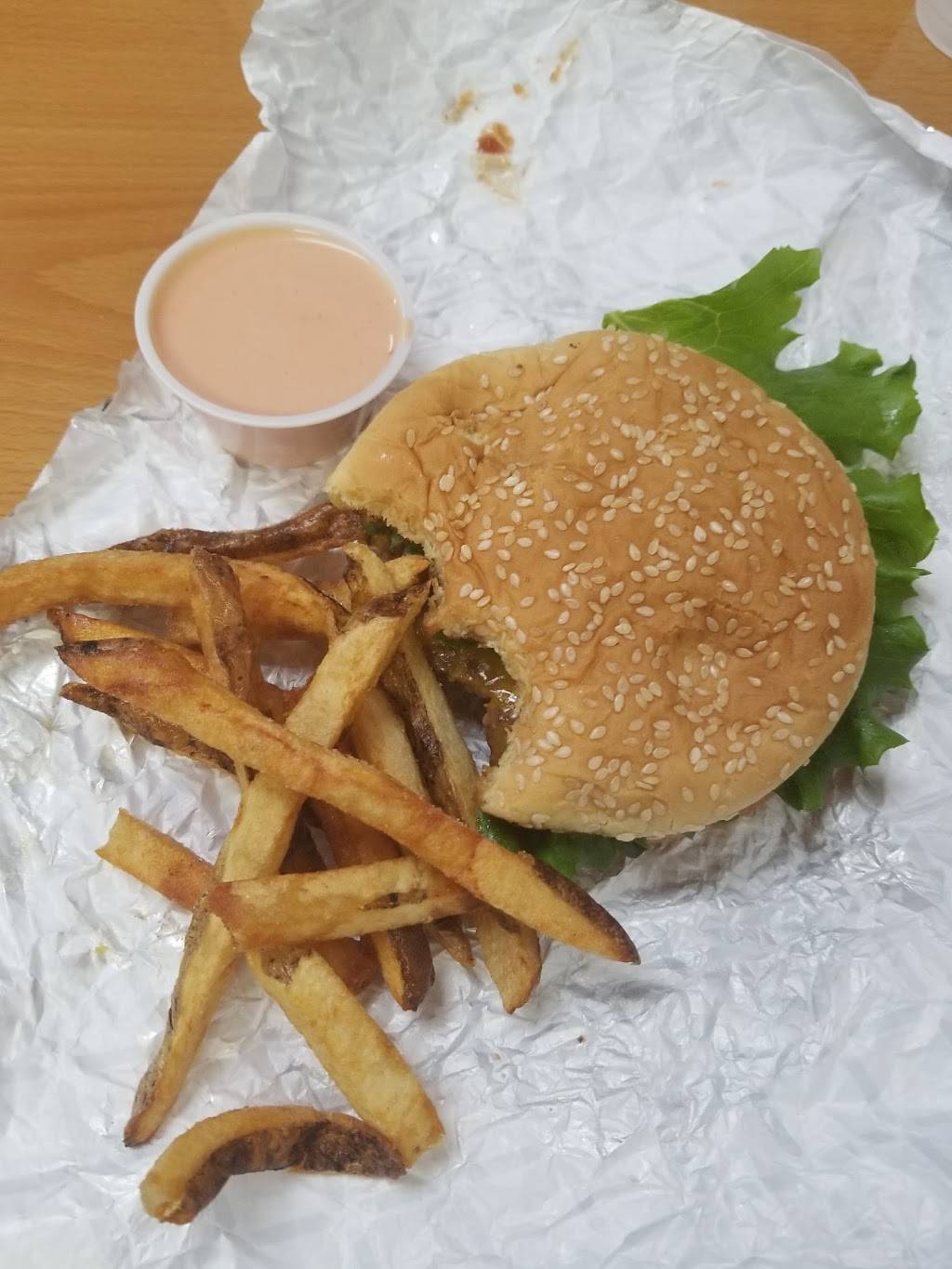 Nancys Burgers And Fries | restaurant | 4925 River Rd N, Keizer, OR 97303, USA | 5037984123 OR +1 503-798-4123