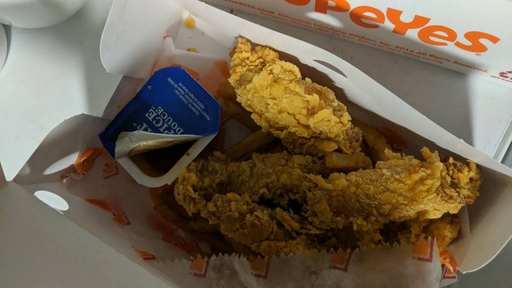 Popeyes® Louisiana Kitchen | restaurant | 725 Ottawa St S F, Kitchener, ON N2E 3H5, Canada | 5195842000 OR +1 519-584-2000