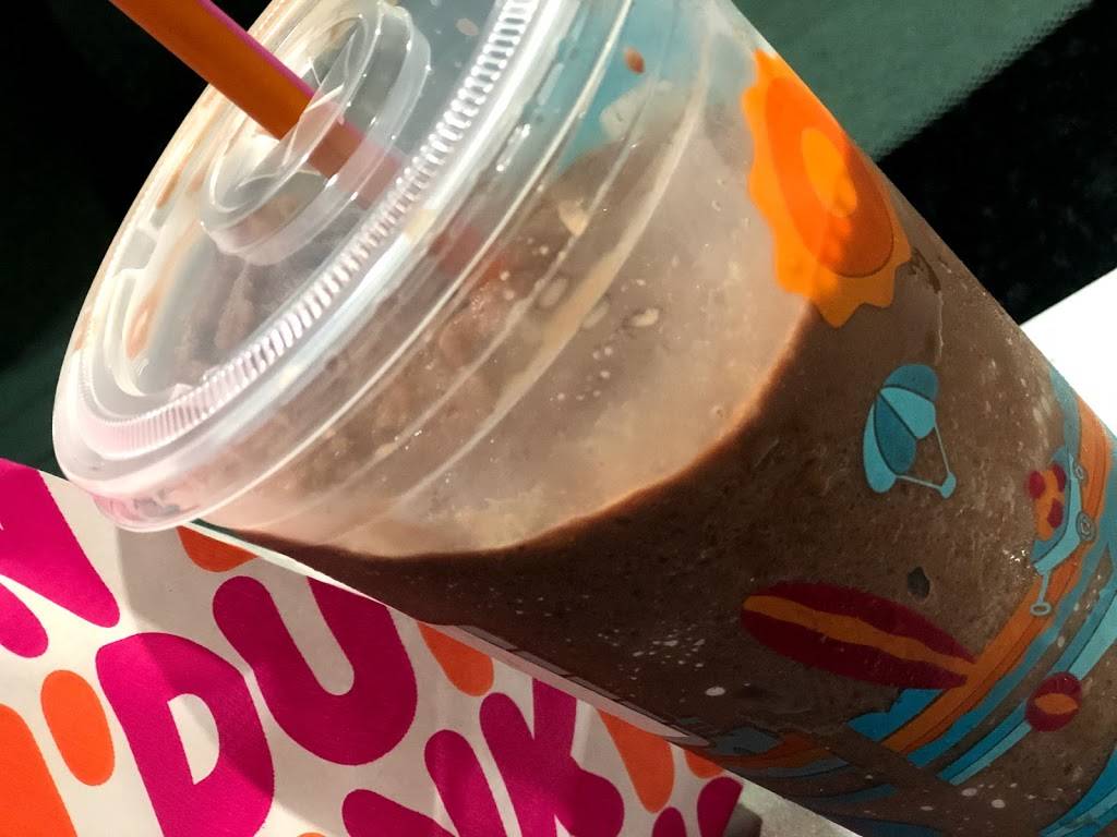 Dunkin | bakery | 41 Lee Burbank Hwy, Revere, MA 02151, USA | 7812844087 OR +1 781-284-4087