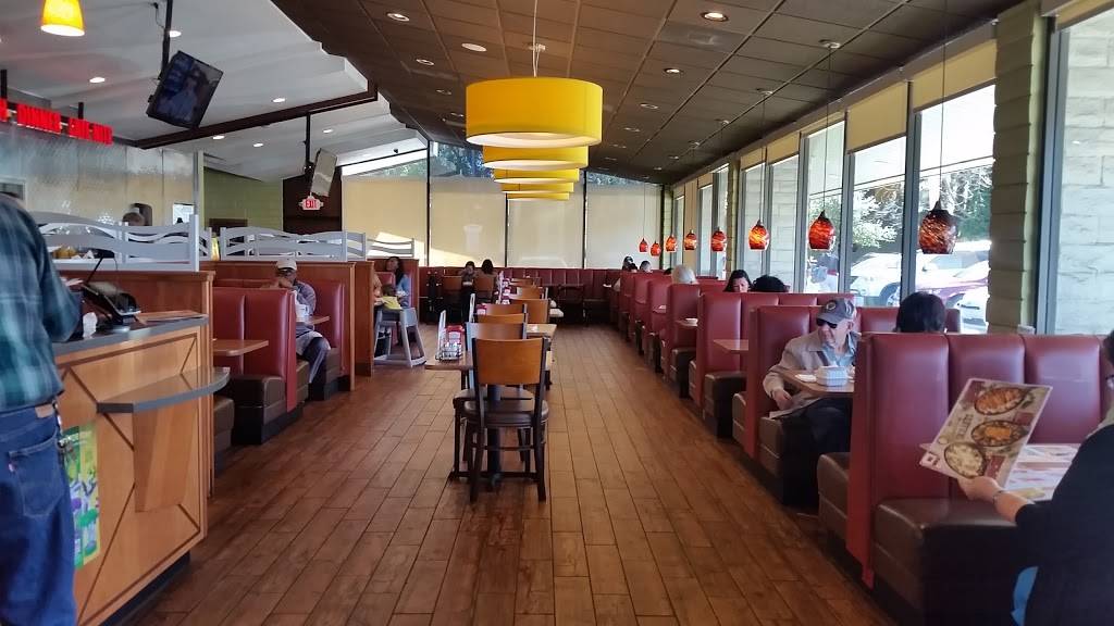 Dennys | restaurant | 2484 Berryessa Rd, San Jose, CA 95133, USA | 4089238469 OR +1 408-923-8469