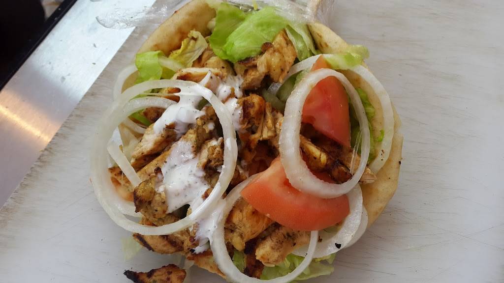 New Kennedy Chicken grill kabab & Gyro | restaurant | 57 S Franklin St, Hempstead, NY 11550, USA | 5164144888 OR +1 516-414-4888
