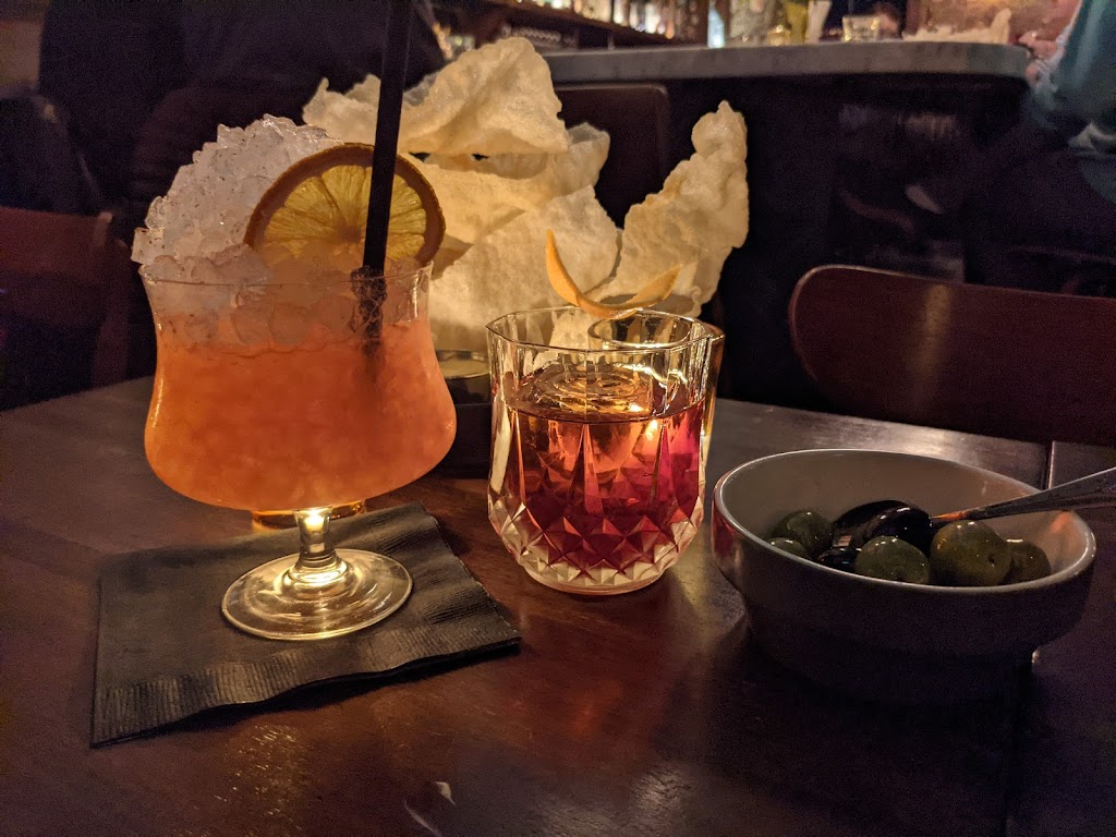 Scotch Lodge | restaurant | 215 SE 9th Ave #102, Portland, OR 97214, USA | 5032082039 OR +1 503-208-2039