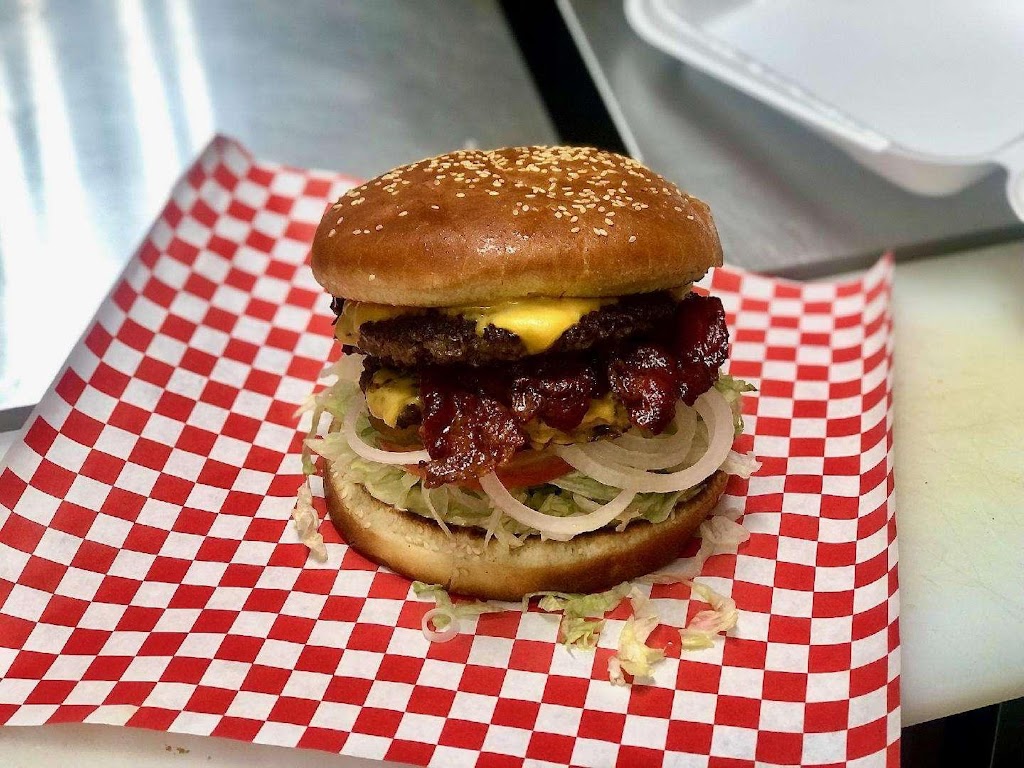 Sammys | restaurant | 4865 OR-234, White City, OR 97503, USA | 5414140424 OR +1 541-414-0424