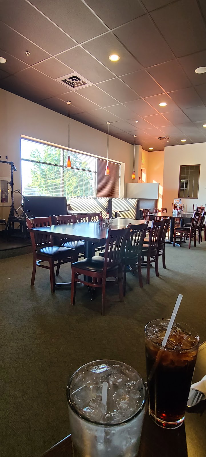 Fiesta Mexican Restaurant & Catering | restaurant | 8524 W Gage Blvd #130, Kennewick, WA 99336, USA | 5095864456 OR +1 509-586-4456