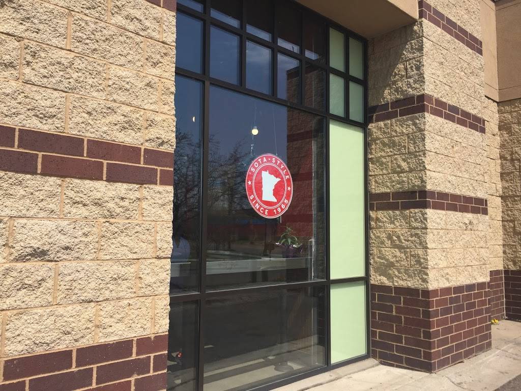 Reds Savoy Pizza | restaurant | 1450 109th Ave NE, Blaine, MN 55449, USA | 7632089728 OR +1 763-208-9728