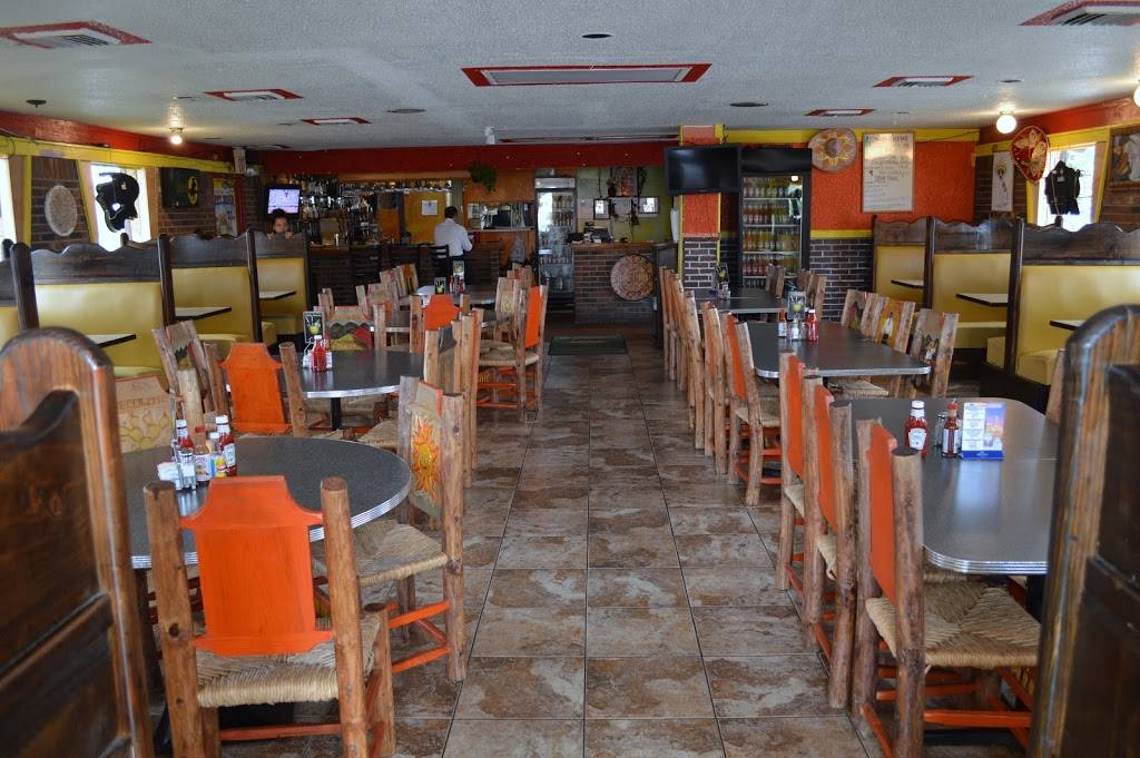 Plaza Tapatia | restaurant | 315 Sunburst Hwy, Cambridge, MD 21613, USA | 4102287808 OR +1 410-228-7808