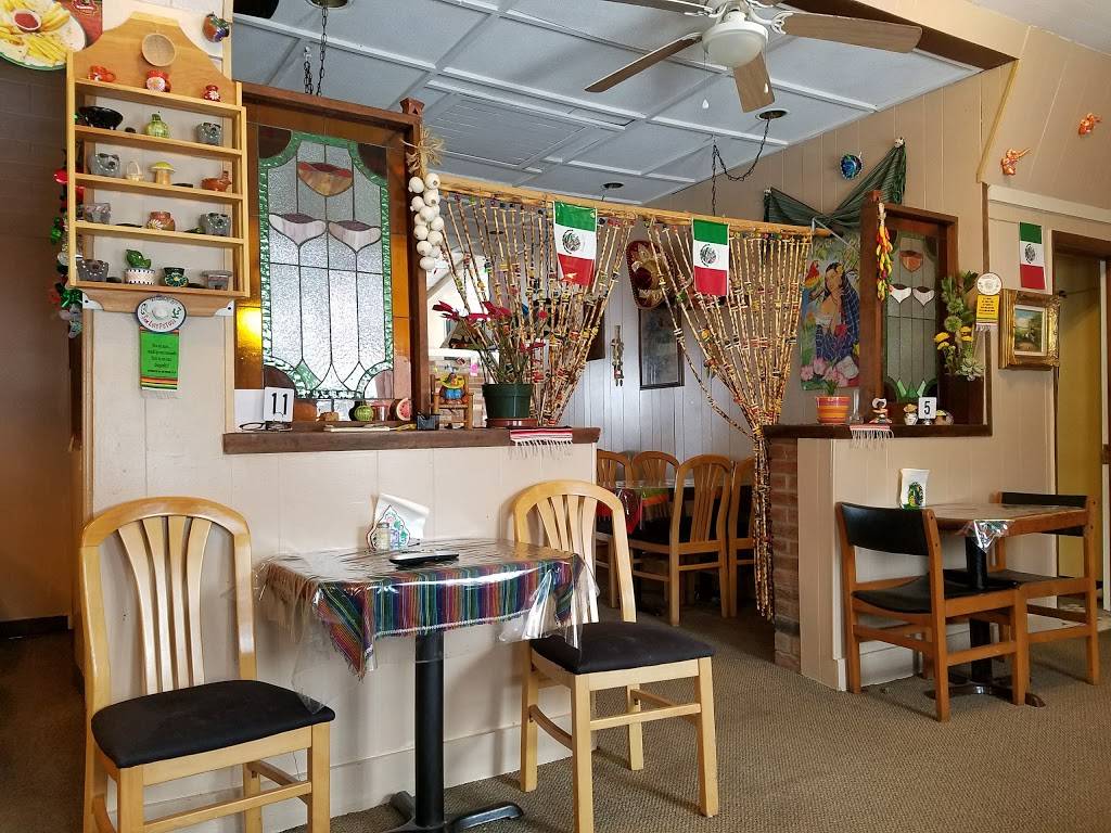 El Molcajete Mexican Food | restaurant | 271 Old Croton Rd, Flemington, NJ 08822, USA | 9082371553 OR +1 908-237-1553