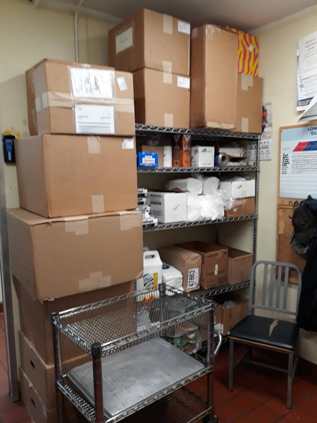 Long John Silvers | restaurant | 3717 Nameoki Rd, Granite City, IL 62040, USA | 6188777788 OR +1 618-877-7788