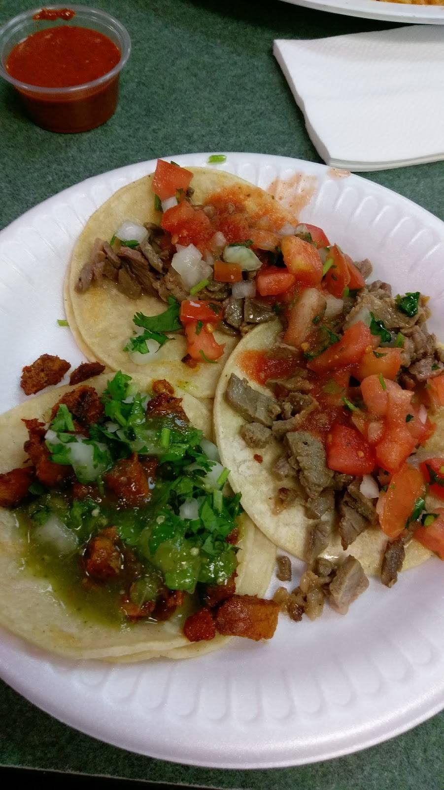 Taco Taqueria | restaurant | 3920 Lake Tahoe Blvd, South Lake Tahoe, CA 96150, USA | 5305423449 OR +1 530-542-3449