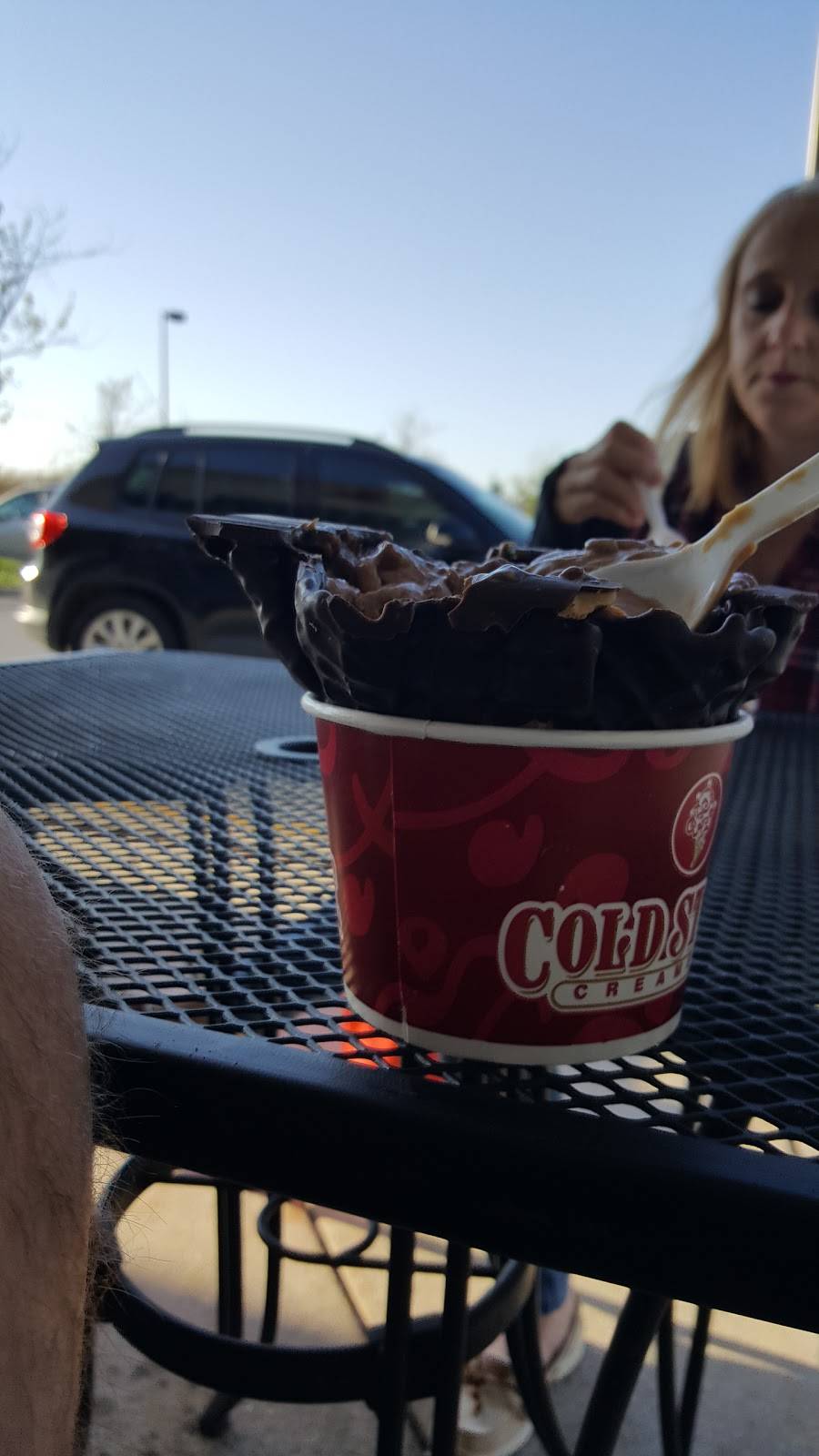 Cold Stone Creamery | bakery | 7645 Arundel Mills Blvd, Hanover, MD 21076, USA | 4432967058 OR +1 443-296-7058