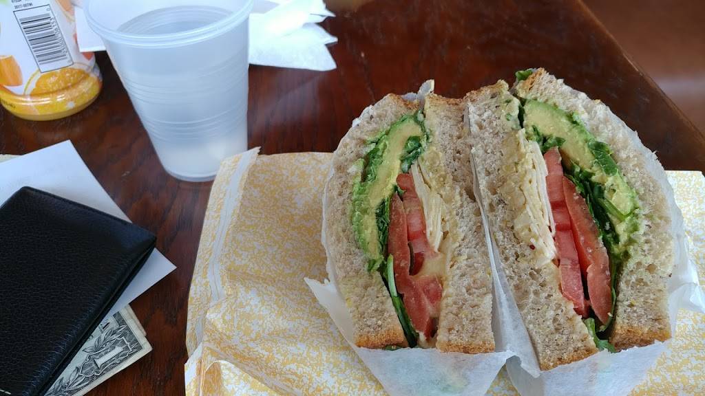 Devon & Blakely | restaurant | 601 Massachusetts Ave NW, Washington, DC 20001, USA | 2022169600 OR +1 202-216-9600