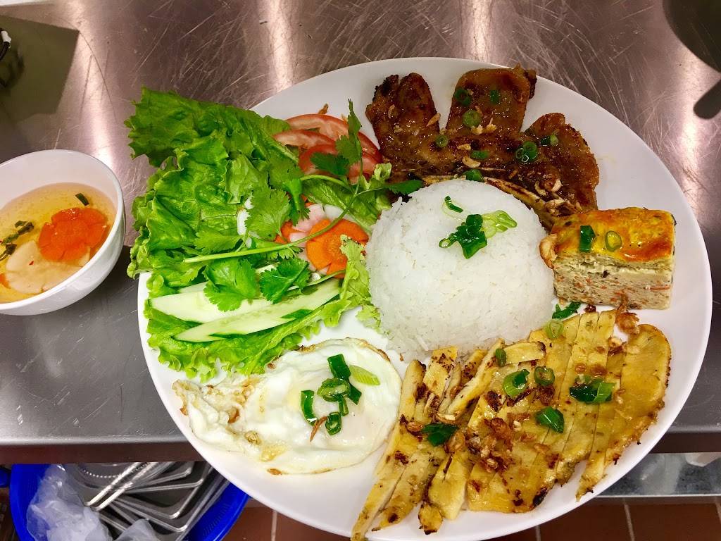 Faifo Pho & Grill | restaurant | 5055 W 72nd Ave unit d, Westminster, CO 80030, USA | 7205932436 OR +1 720-593-2436