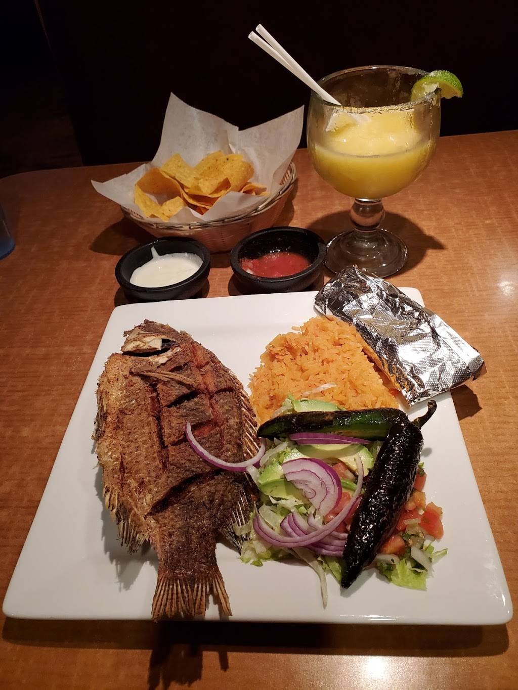 El Loro Mexican Restaurant Owatonna | restaurant | 4255 Frontage Rd W, Owatonna, MN 55060, USA | 5072141888 OR +1 507-214-1888