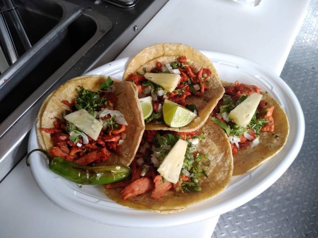 Taqueria El Paso | restaurant | 551 S 1st St, Milwaukee, WI 53204, USA | 4144090942 OR +1 414-409-0942
