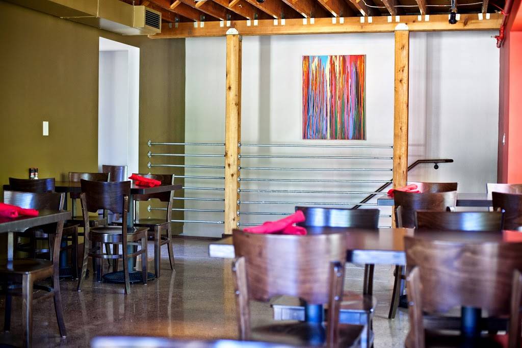 Red Cow | restaurant | 393 Selby Ave, St Paul, MN 55102, USA | 6517890545 OR +1 651-789-0545