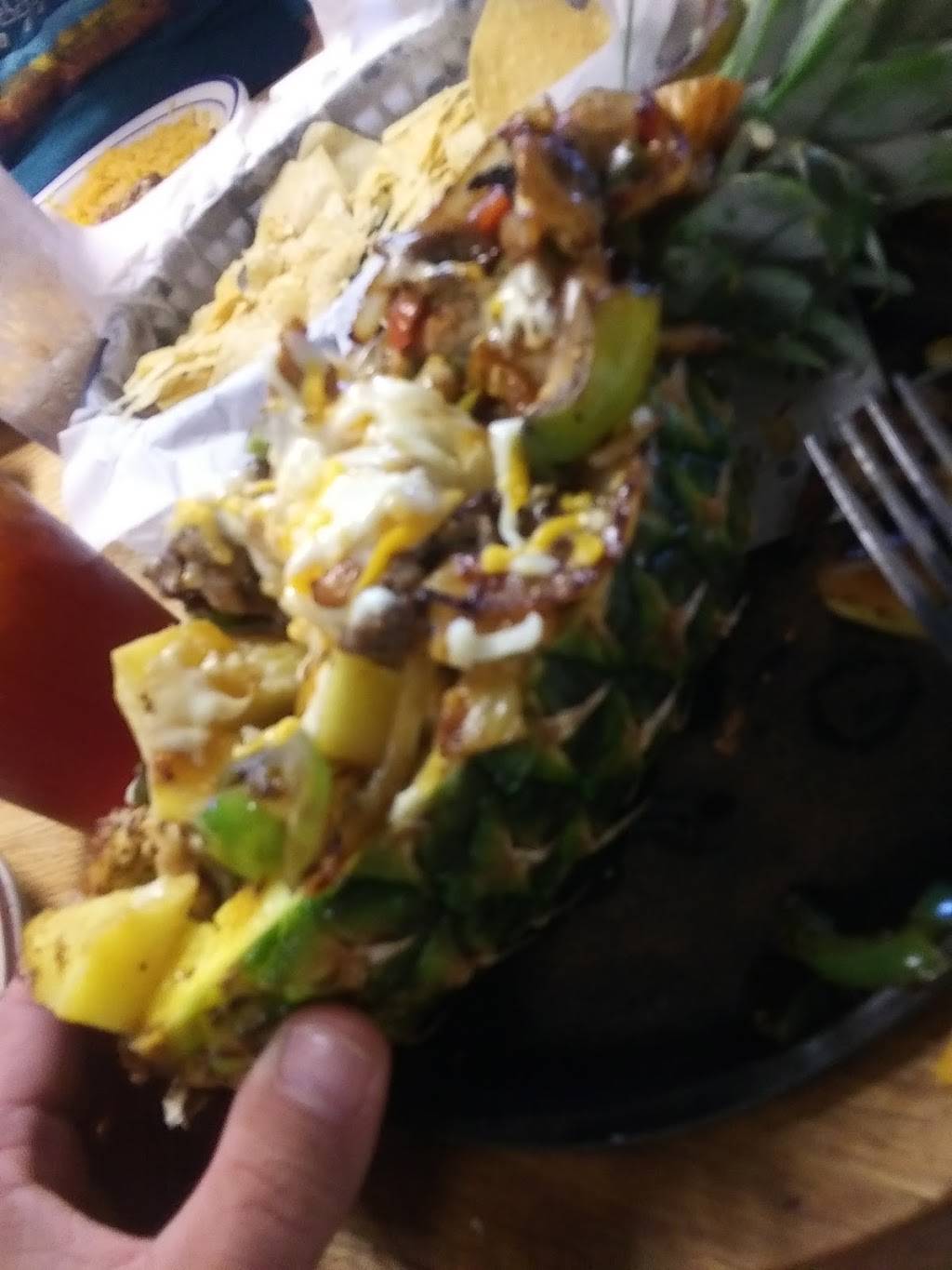 Las Palmeras | restaurant | 570 W 3rd St, Grove, OK 74344, USA | 9187869550 OR +1 918-786-9550