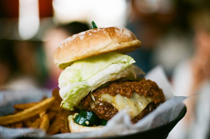 Graffiti Junktion - Thornton Park | restaurant | 700 E Washington St, Orlando, FL 32801, USA | 3214245800 OR +1 321-424-5800