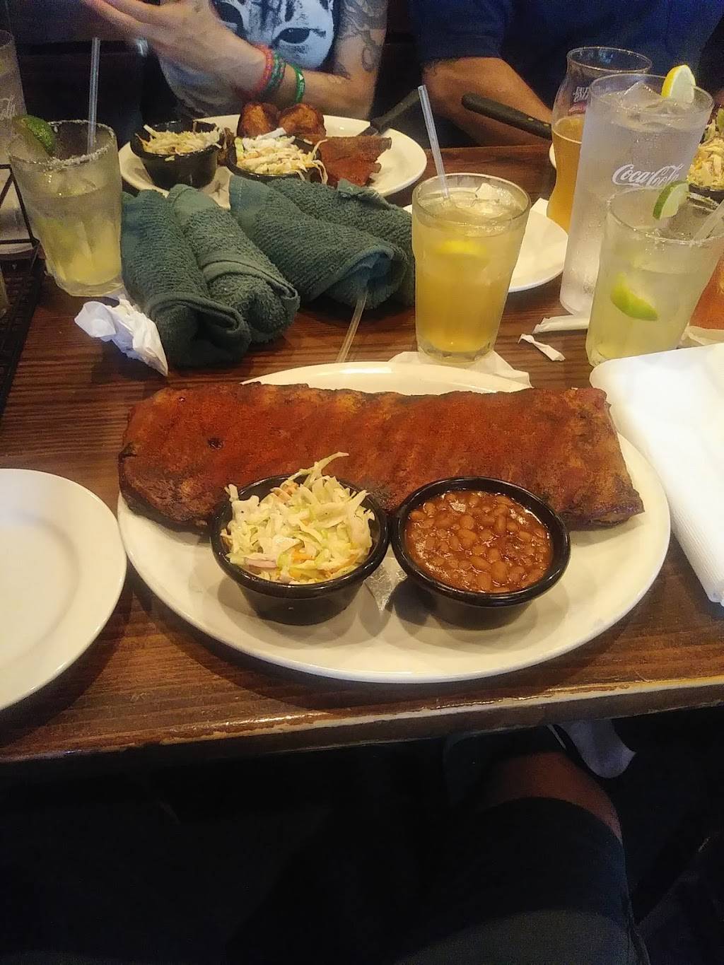 Sticky Fingers Ribhouse | restaurant | 13150 City Station Dr, Jacksonville, FL 32218, USA | 9043097427 OR +1 904-309-7427