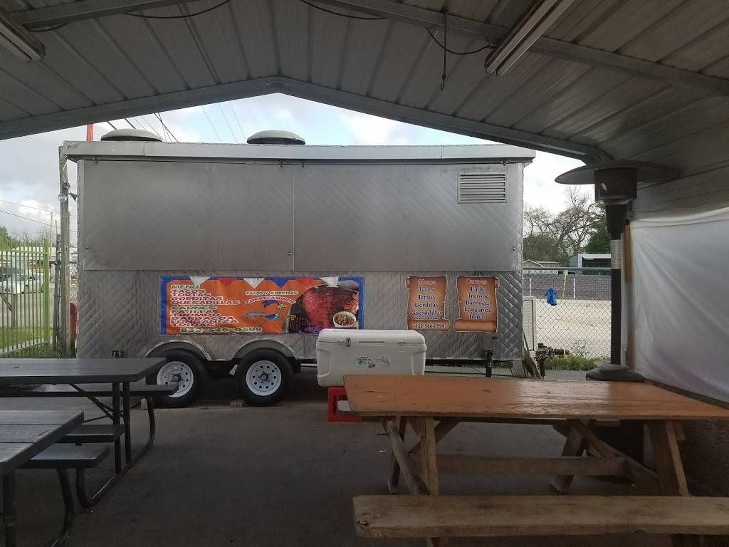 Tacos Correcaminos | restaurant | 10405-10423 Airline Dr, Houston, TX 77037, USA | 8325460599 OR +1 832-546-0599