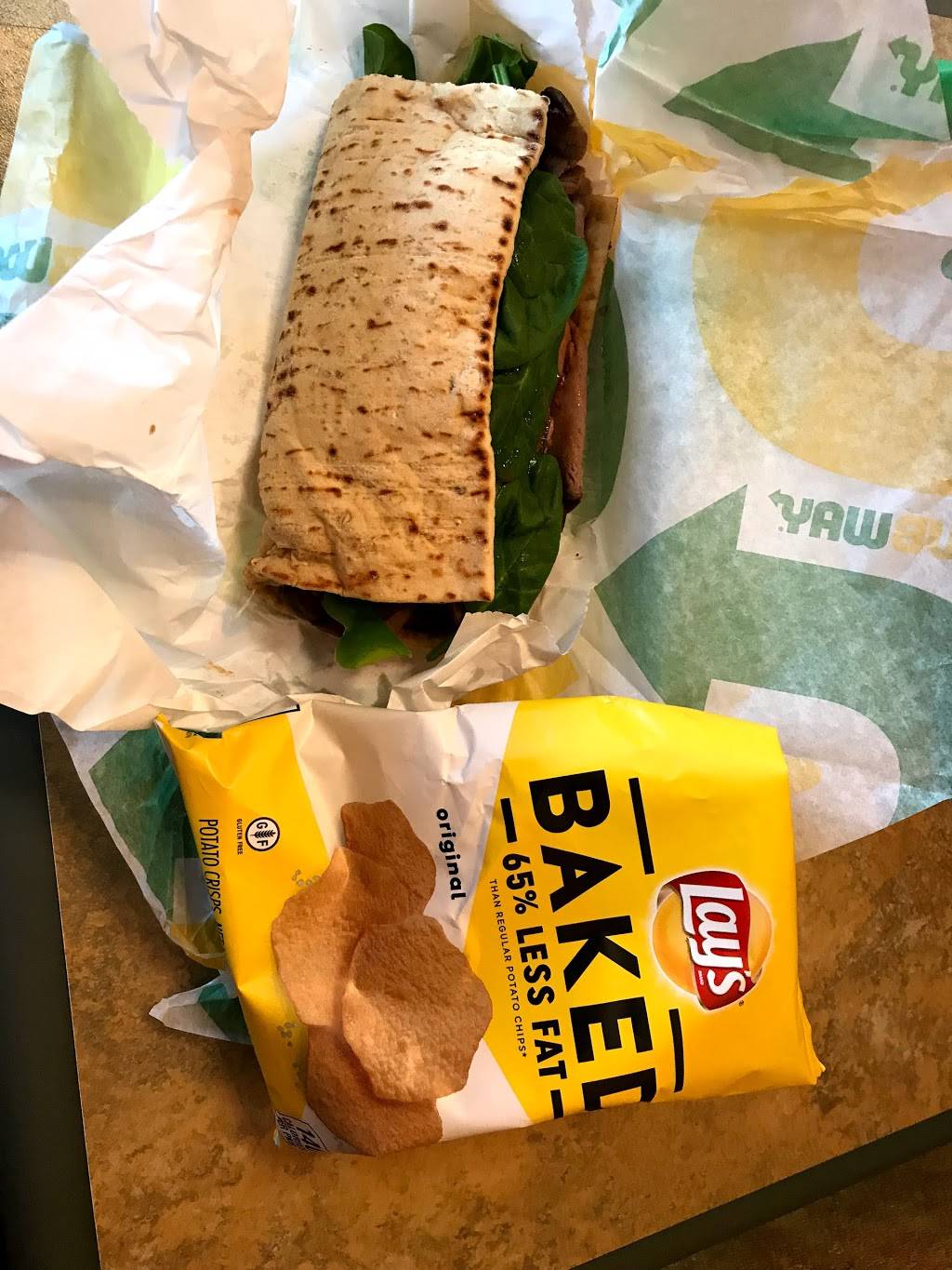 Subway | restaurant | 3674 King St, Alexandria, VA 22302, USA | 7039313700 OR +1 703-931-3700