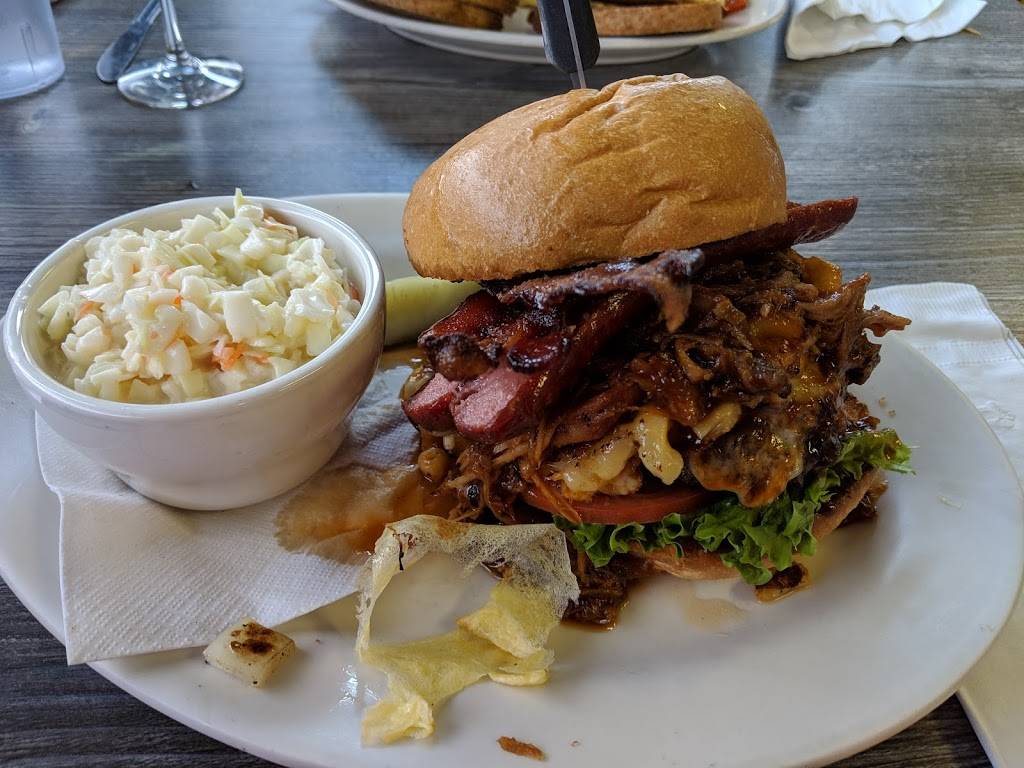 Mason Dixon Cafe | restaurant | 2100 Princess Anne St, Fredericksburg, VA 22401, USA | 5403711950 OR +1 540-371-1950