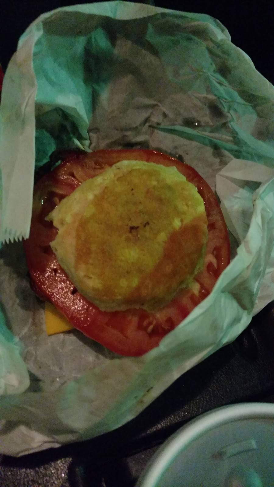 Chubbys Bar-B-Q | meal takeaway | 3801 Rossville Blvd, Chattanooga, TN 37407, USA | 4238674422 OR +1 423-867-4422