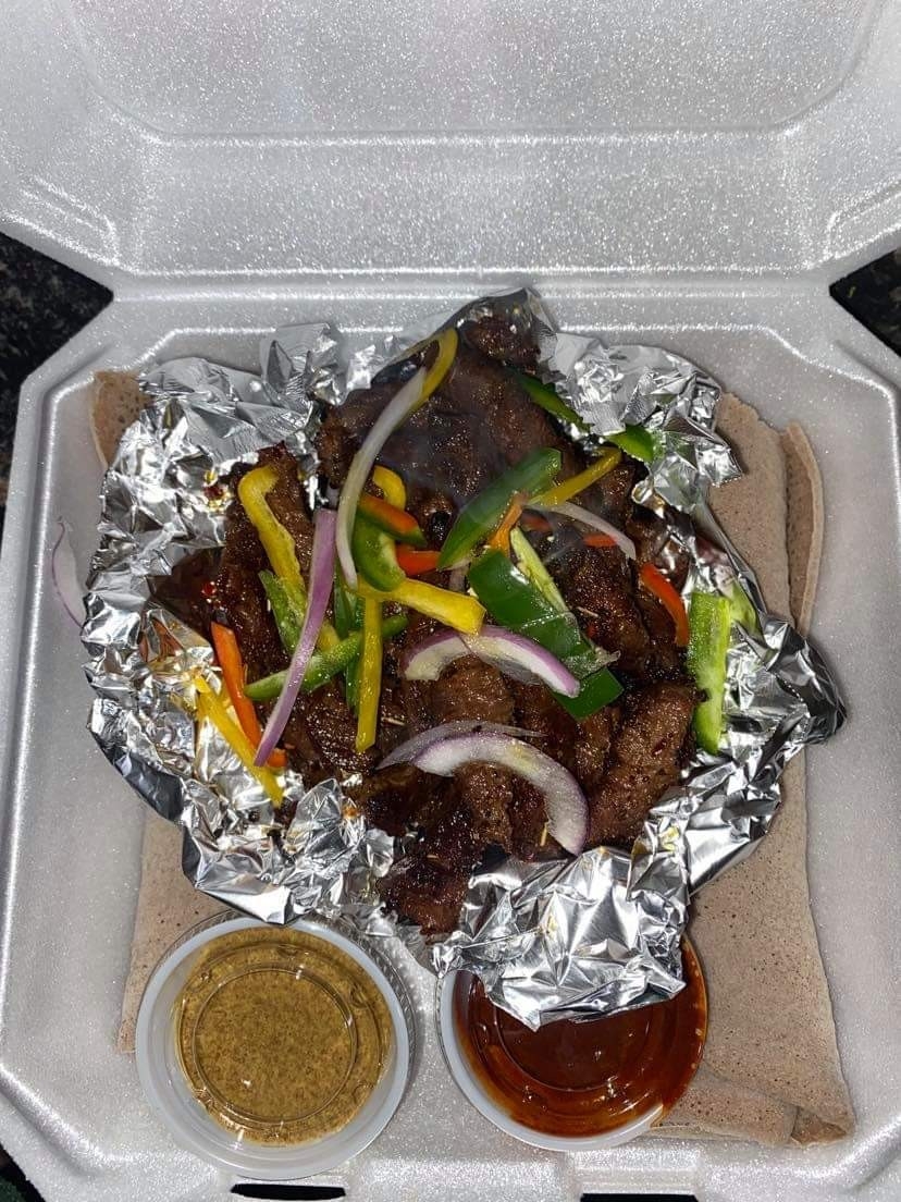 Ayshahs Restaurant & Cafe | restaurant | 518 5th St, Sioux City, IA 51101, USA | 7122663621 OR +1 712-266-3621