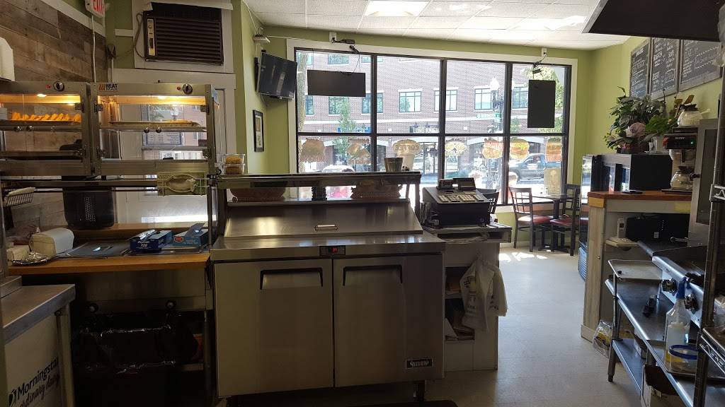 Effies Kitchen | restaurant | 37 Poplar St, Boston, MA 02131, USA | 6179422247 OR +1 617-942-2247