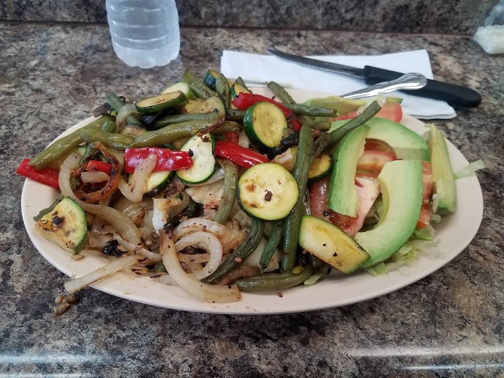 Rosaisela Tacos Y Mas | restaurant | 2551 W Fullerton Ave, Chicago, IL 60647, USA | 7736550096 OR +1 773-655-0096