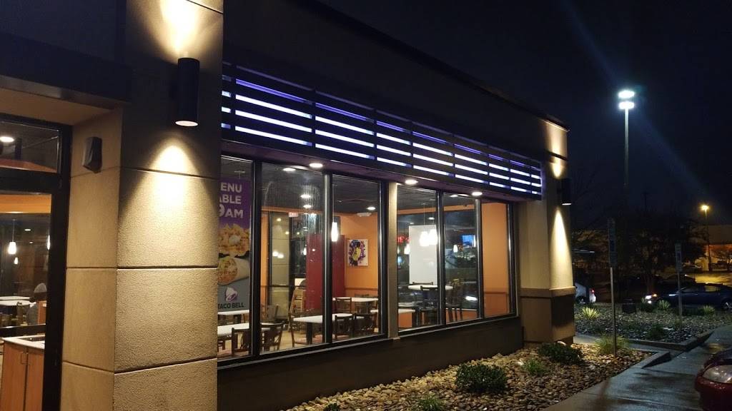 Taco Bell | meal takeaway | 1301 Bridford Pkwy, Greensboro, NC 27407, USA | 3368555627 OR +1 336-855-5627
