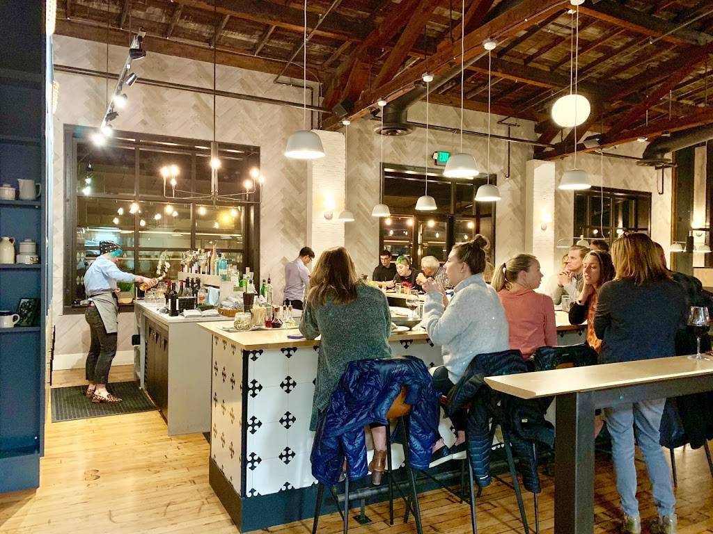 Sawyer | restaurant | 5309 22nd Ave NW suite a, Seattle, WA 98107, USA | 2064207225 OR +1 206-420-7225