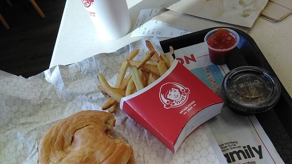 Wendys | restaurant | 3900 LA-782-2, Bossier City, LA 71112, USA | 3187467840 OR +1 318-746-7840